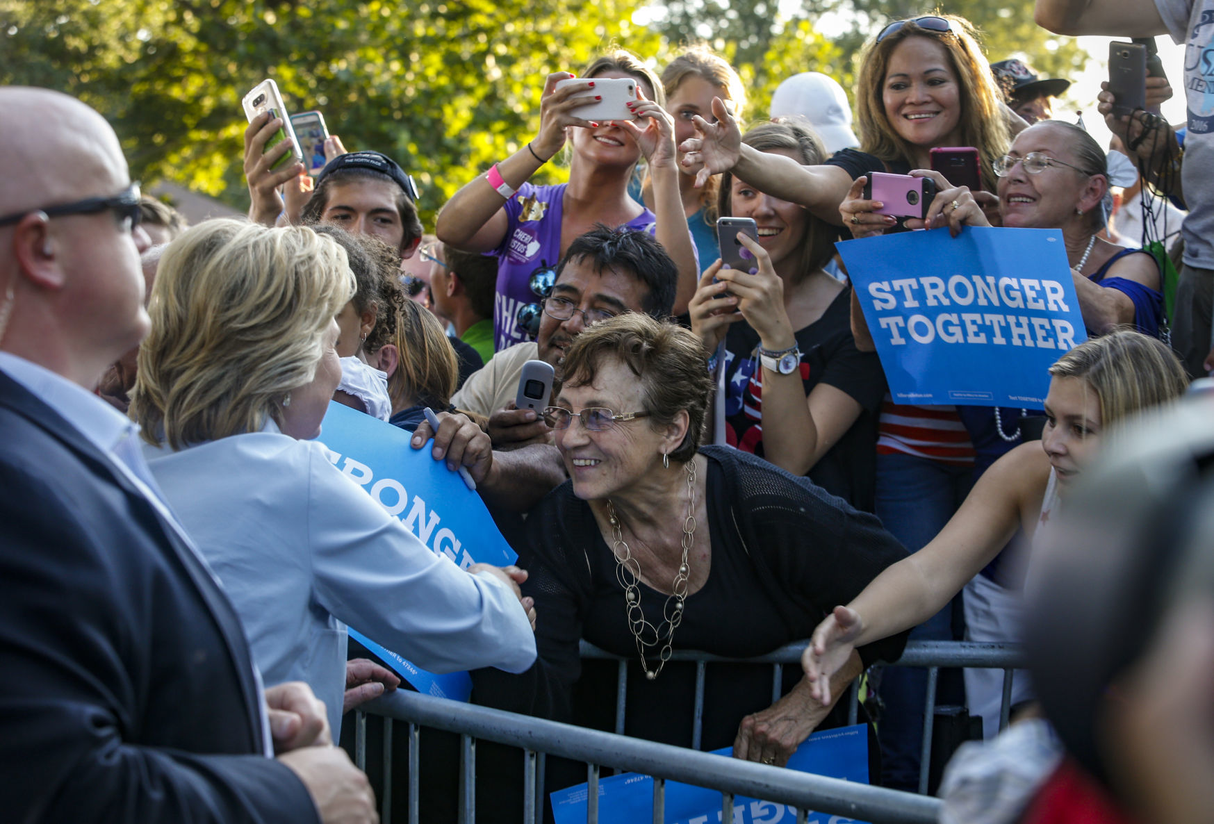 090516-HILLARY-CLINTON-016